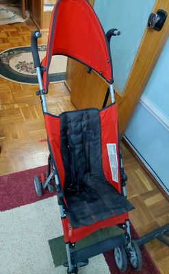 Продаётся детская коляска трость