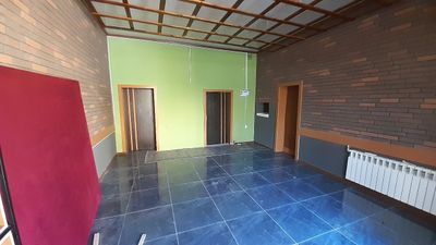 Shahar markazida 42kv do'kon ijaraga beriladi