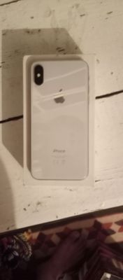 iphone x aybi bor qoldan tushib qaytib yonmagam 64