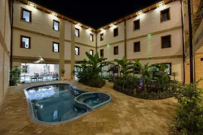 мехмонхона сотилади