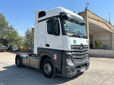 Mercedes-Benz Actros 1845LS