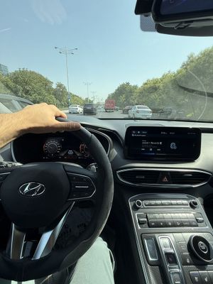 Hyundai santa fe 2022 full option 7 sets