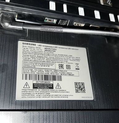 Телевизор Samsung model UE55AU7500U