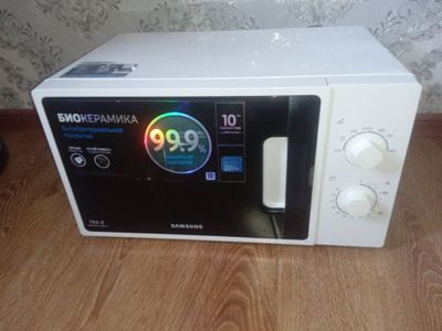 Микроволновка Samsung больше