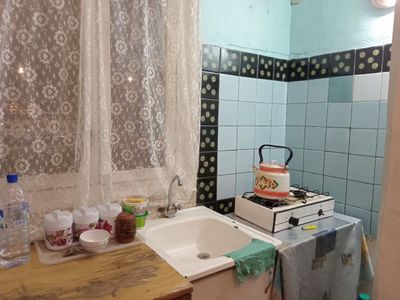 Метро Улугбек сдам квартиру сткдентам семейным