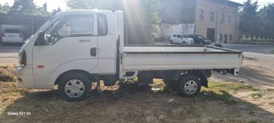Kia bongo da islash uchun xamkor kerak