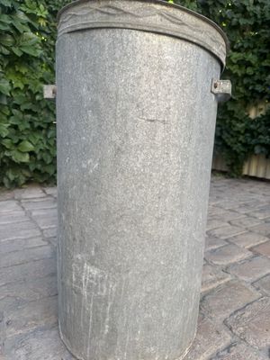 Емкость для муки, зерн