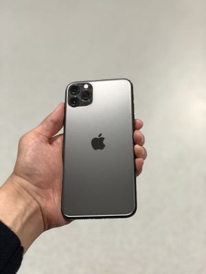 Iphone 11 pro max ideal srochni!