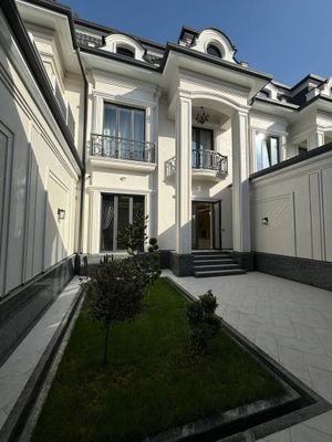 Центр Луначарский! Сдается новый Дом!