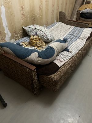 Диван стары состояние шок