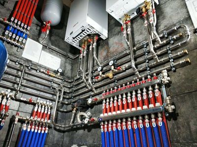 Профессиона Сантехник отопление установка электронный котёл газовый ко