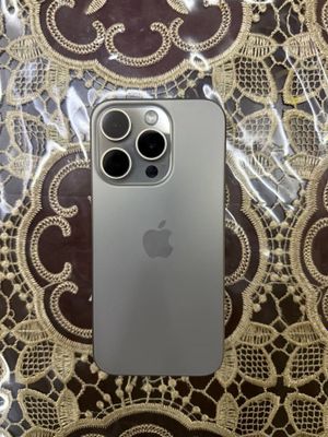 iphone 15 pro.