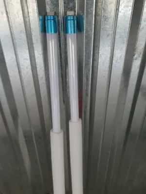 Продам Лампы LED. Новые без стартера .