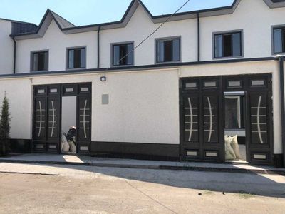 Юунусобод Хасанбой коттедж сотилади 2 кават 4 хона ва ошхона 2 санузел