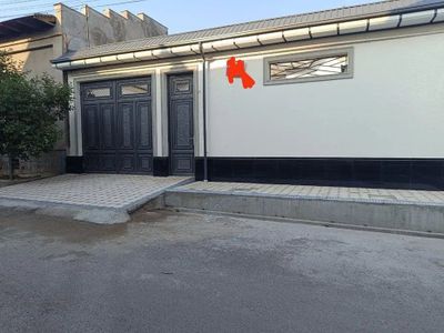Учқахрамон постидан 5-6км кирганда янги участка сотилади 2 сотих.