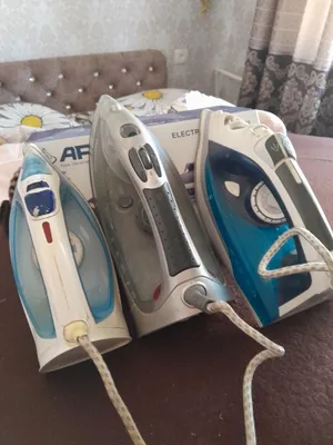 Продаю утюги в рабочем состоянии недорого