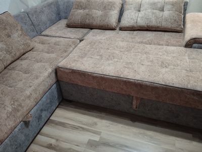 мягкий уголок для гостиной размерами 265х230х65 см