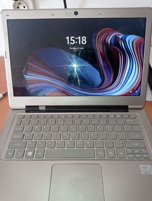 Acer notebook sotiladi noutbuk laptop