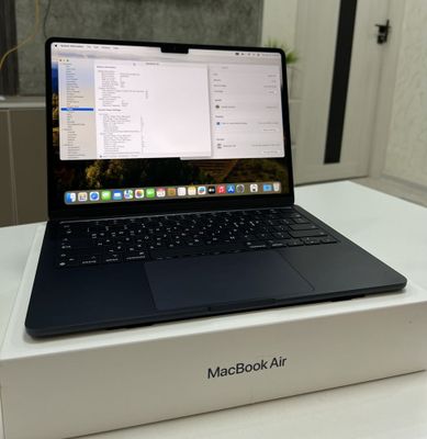 Macbook Air M2 8/256GB 100% емкость 37 цикл