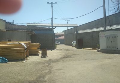 Сотилади не жилой . Изза кучаси