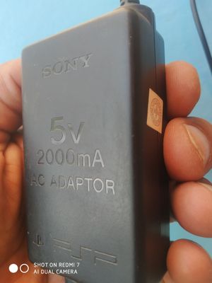 PSP 200... Зарядник. Оригинал. 5В 2А вилка евро.