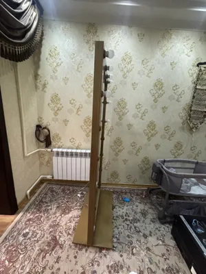 гримёрное зеркало, yoritgichli oynasi sotiladi