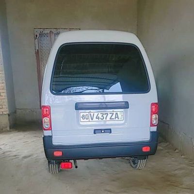 Damas yangi sotiladi