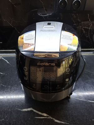 Мультиварка Polaris в отличном состоянии
