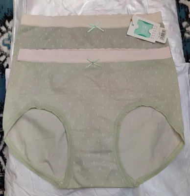 Ayollar ichki kiyimlari