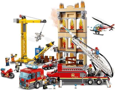 Lego city центральная пожарная станция