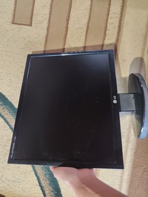 Manitor LG Flatron L1753S-BF