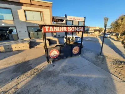 новес сомса учун сотилади