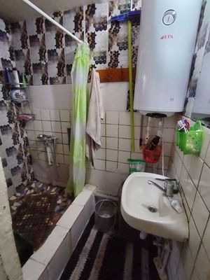 2 xona dom sotiladi. Продаётся 2х комнатная квартира