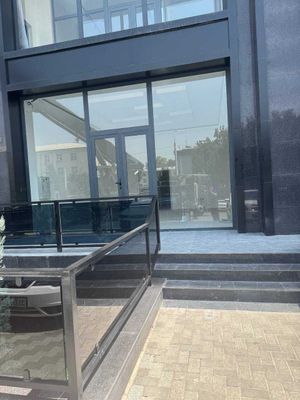 Срочно!Шайхонтохур РУВД ропаси нежилое помещение ремонтли 155000$