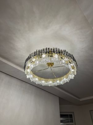 Продается люстра, заказывал с Китая, новая