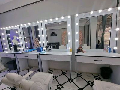 salonga moʻljallangan mebellar