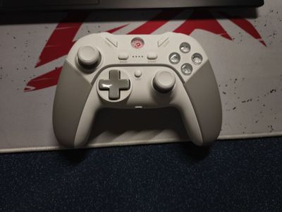 Игровой джойстик от bloody gpw70