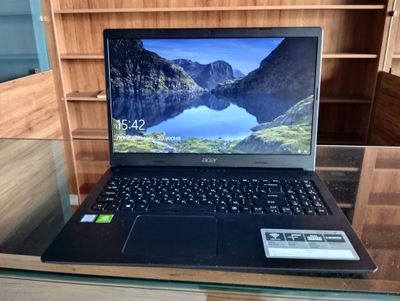Ноутбук Acer (8 th gen)