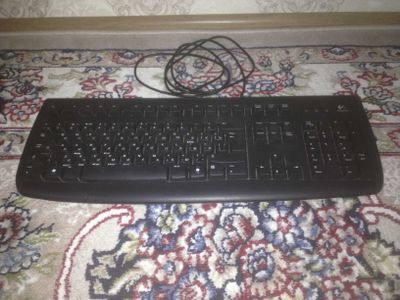 Клавиатура Logitech Deluxe 250