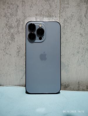iPHONE 13 PRO