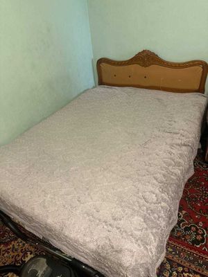Срочно продам кровать полуторка
