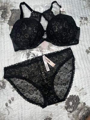 Абсолютно новый комплект нижнего белья Victoria’s Secret