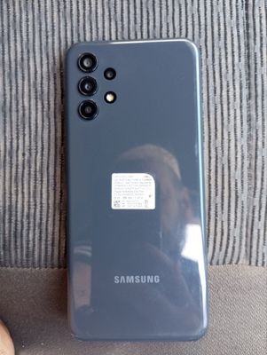Telefon sotiladi Samsung A13 4/128 Gb