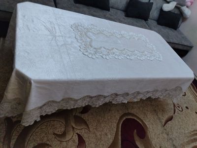 Продаётся Стол.длена 2 м