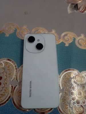texno  spark sotiladi narxi 900000 ming sum