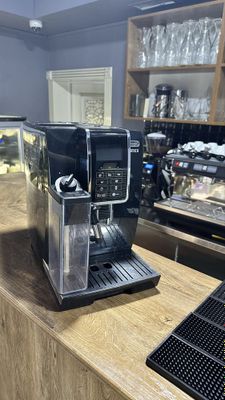 Delonghi Dinamika coffee