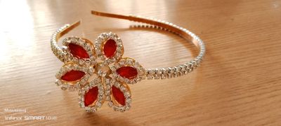 chiroyli diademalar