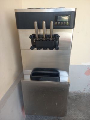 Aparat sorocniy sotiladi