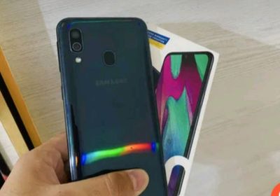 samsung A40 64GB  holati yaxshi