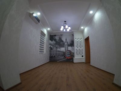 Аренда Евроофис вдоль дороги, угловая, 78м2, 3 комнат в центре